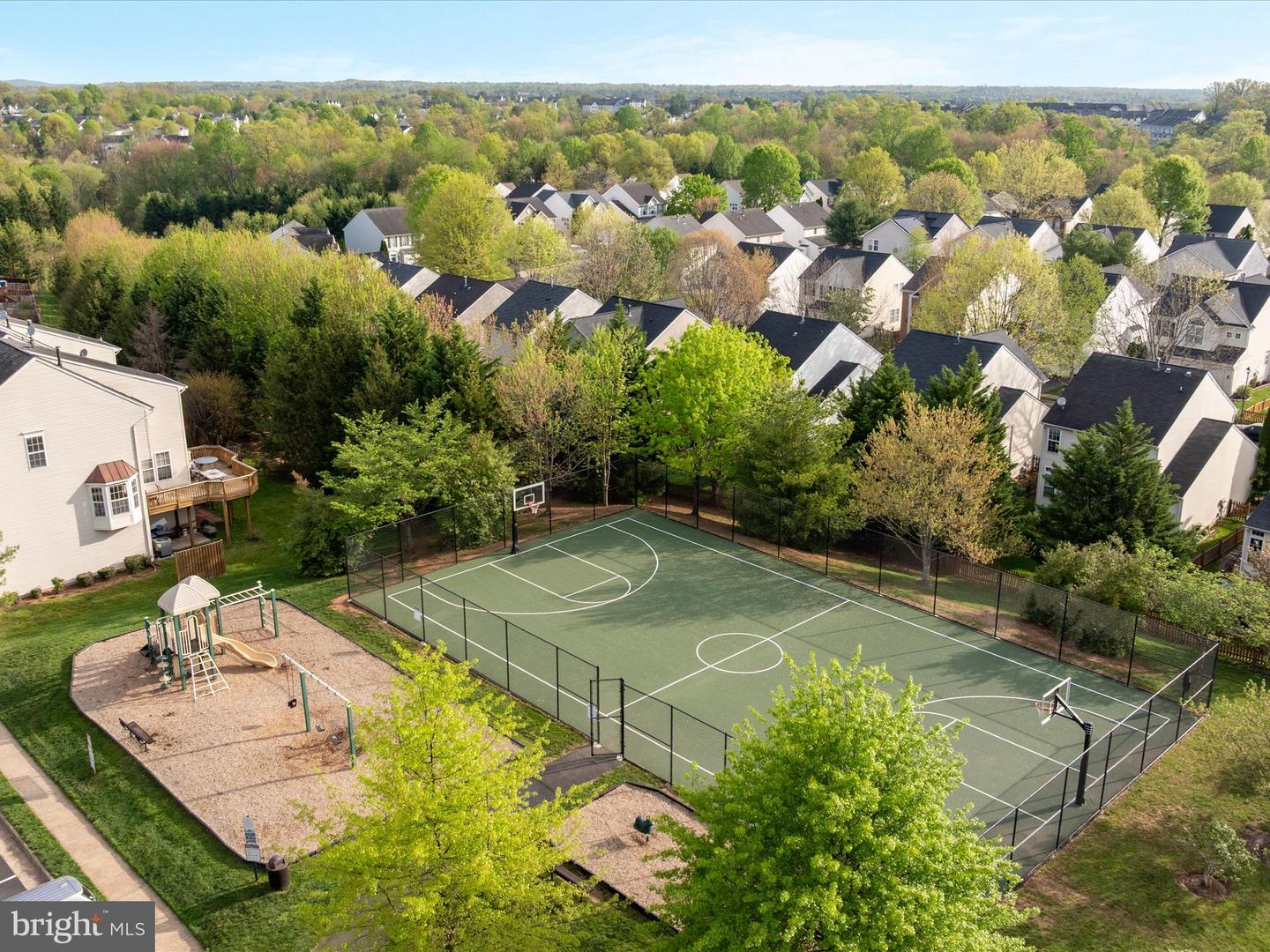 14856 LINKS POND CIR, GAINESVILLE, Virginia 20155, 5 Bedrooms Bedrooms, ,3 BathroomsBathrooms,Residential,For sale,14856 LINKS POND CIR,VAPW2092292 MLS # VAPW2092292