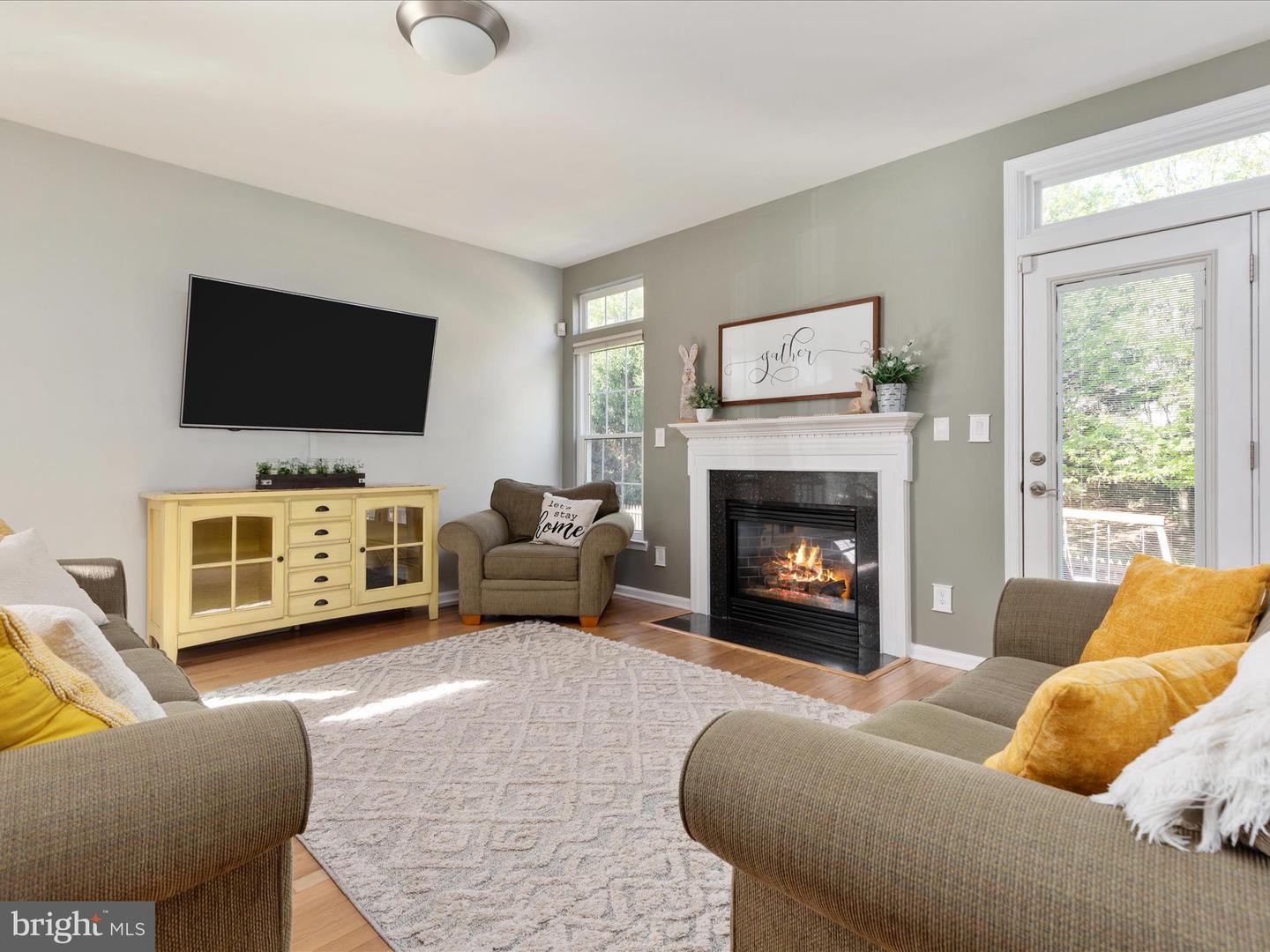 14856 LINKS POND CIR, GAINESVILLE, Virginia 20155, 5 Bedrooms Bedrooms, ,3 BathroomsBathrooms,Residential,For sale,14856 LINKS POND CIR,VAPW2092292 MLS # VAPW2092292