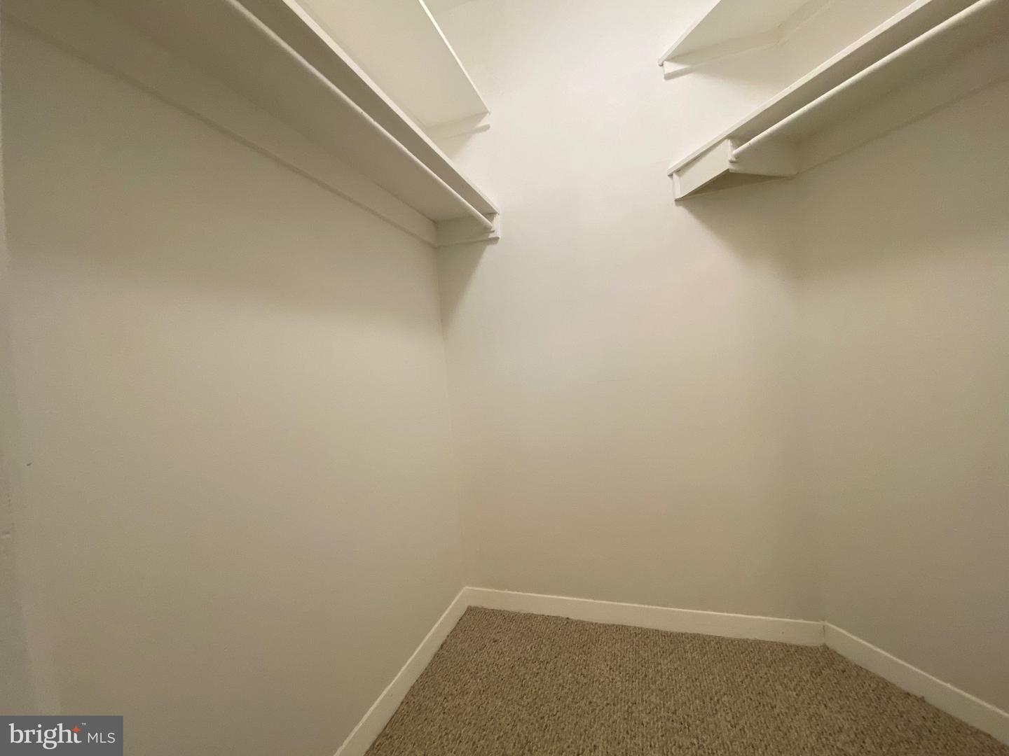2201 L ST NW #704, WASHINGTON, District Of Columbia 20037, 3 Rooms Rooms,1 BathroomBathrooms,Residential,For sale,2201 L ST NW #704,DCDC2196014 MLS # DCDC2196014