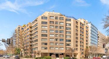 2201 L ST NW #704, WASHINGTON, District Of Columbia 20037, 3 Rooms Rooms,1 BathroomBathrooms,Residential,For sale,2201 L ST NW #704,DCDC2196014 MLS # DCDC2196014
