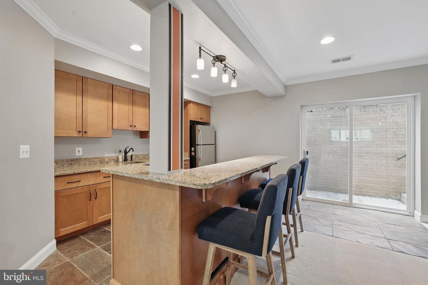 10008 MURNANE ST, VIENNA, Virginia 22181, 6 Bedrooms Bedrooms, ,5 BathroomsBathrooms,Residential,For sale,10008 MURNANE ST,VAFX2234972 MLS # VAFX2234972