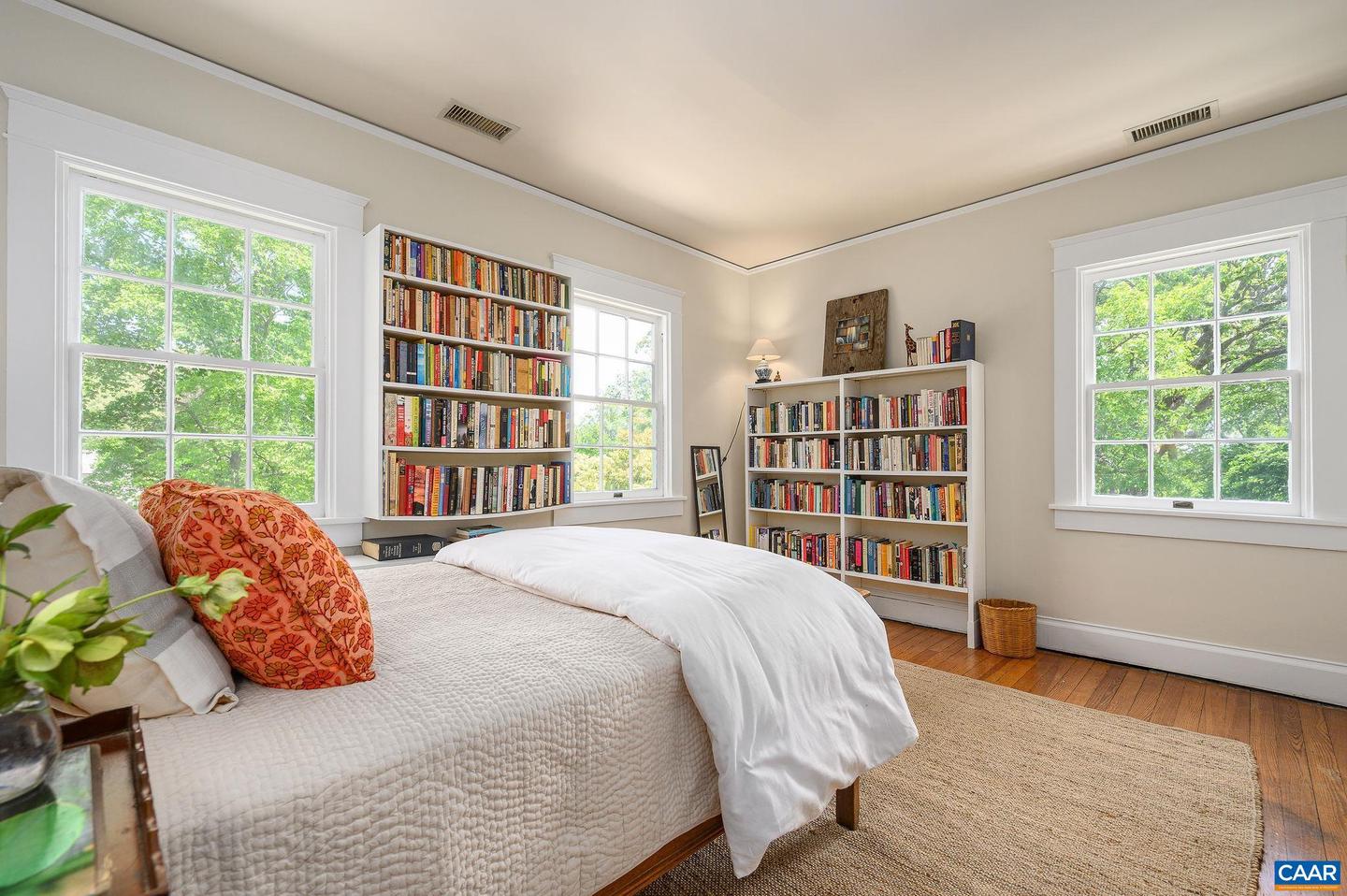 1326 RUGBY RD, CHARLOTTESVILLE, Virginia 22903, 7 Bedrooms Bedrooms, ,5 BathroomsBathrooms,Residential,For sale,1326 RUGBY RD,663402 MLS # 663402