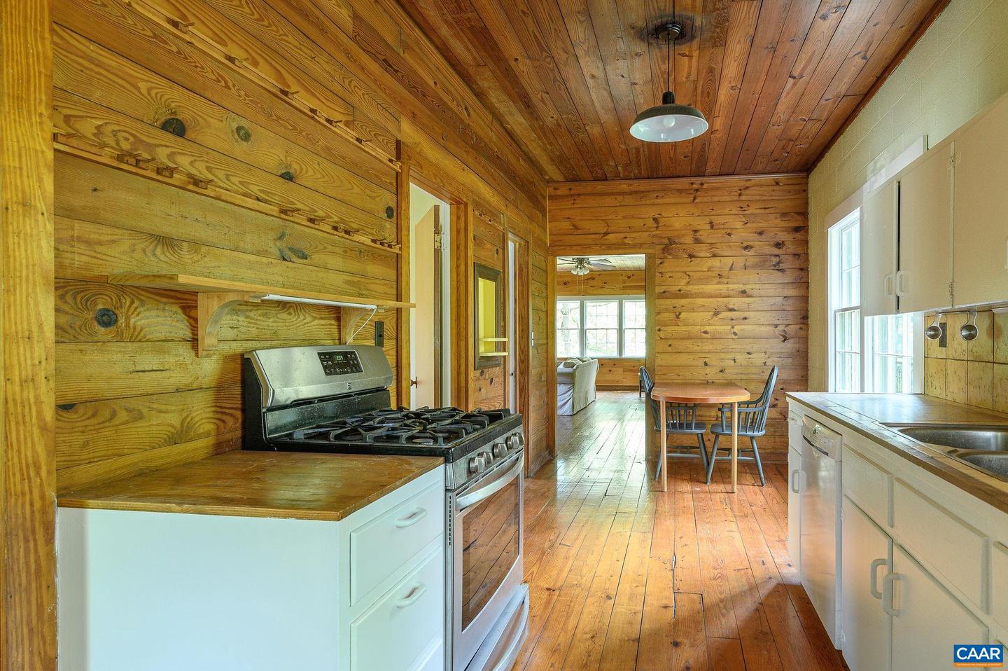 1326 RUGBY RD, CHARLOTTESVILLE, Virginia 22903, 7 Bedrooms Bedrooms, ,5 BathroomsBathrooms,Residential,For sale,1326 RUGBY RD,663402 MLS # 663402