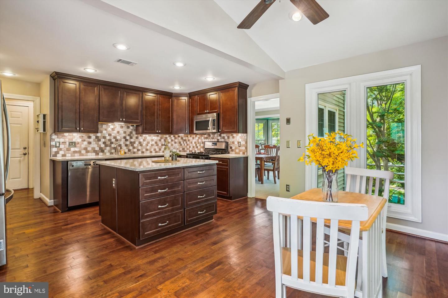 10153 STRAWFLOWER LN, MANASSAS, Virginia 20110, 4 Bedrooms Bedrooms, ,3 BathroomsBathrooms,Residential,For sale,10153 STRAWFLOWER LN,VAMN2008166 MLS # VAMN2008166