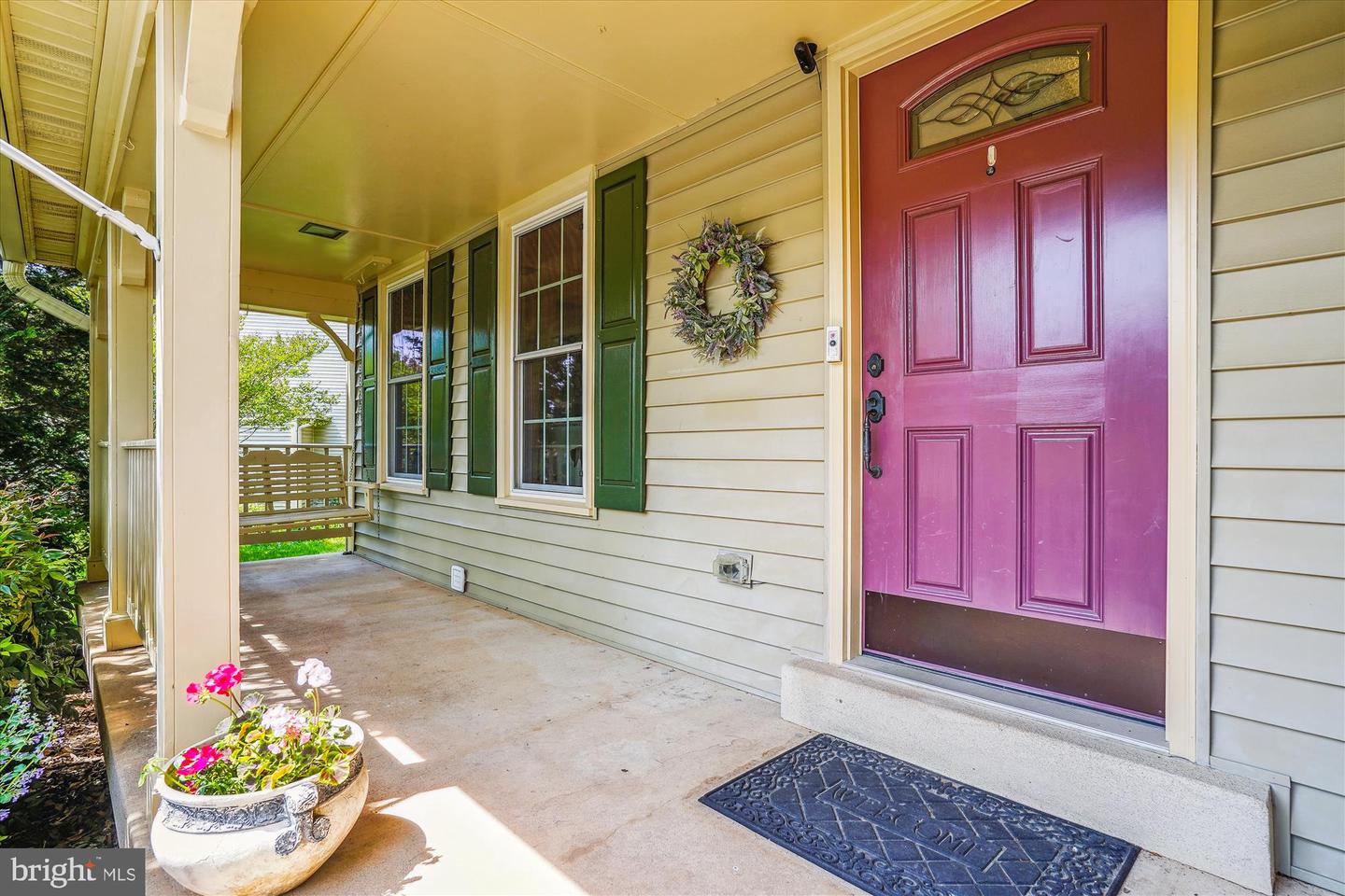 10153 STRAWFLOWER LN, MANASSAS, Virginia 20110, 4 Bedrooms Bedrooms, ,3 BathroomsBathrooms,Residential,For sale,10153 STRAWFLOWER LN,VAMN2008166 MLS # VAMN2008166