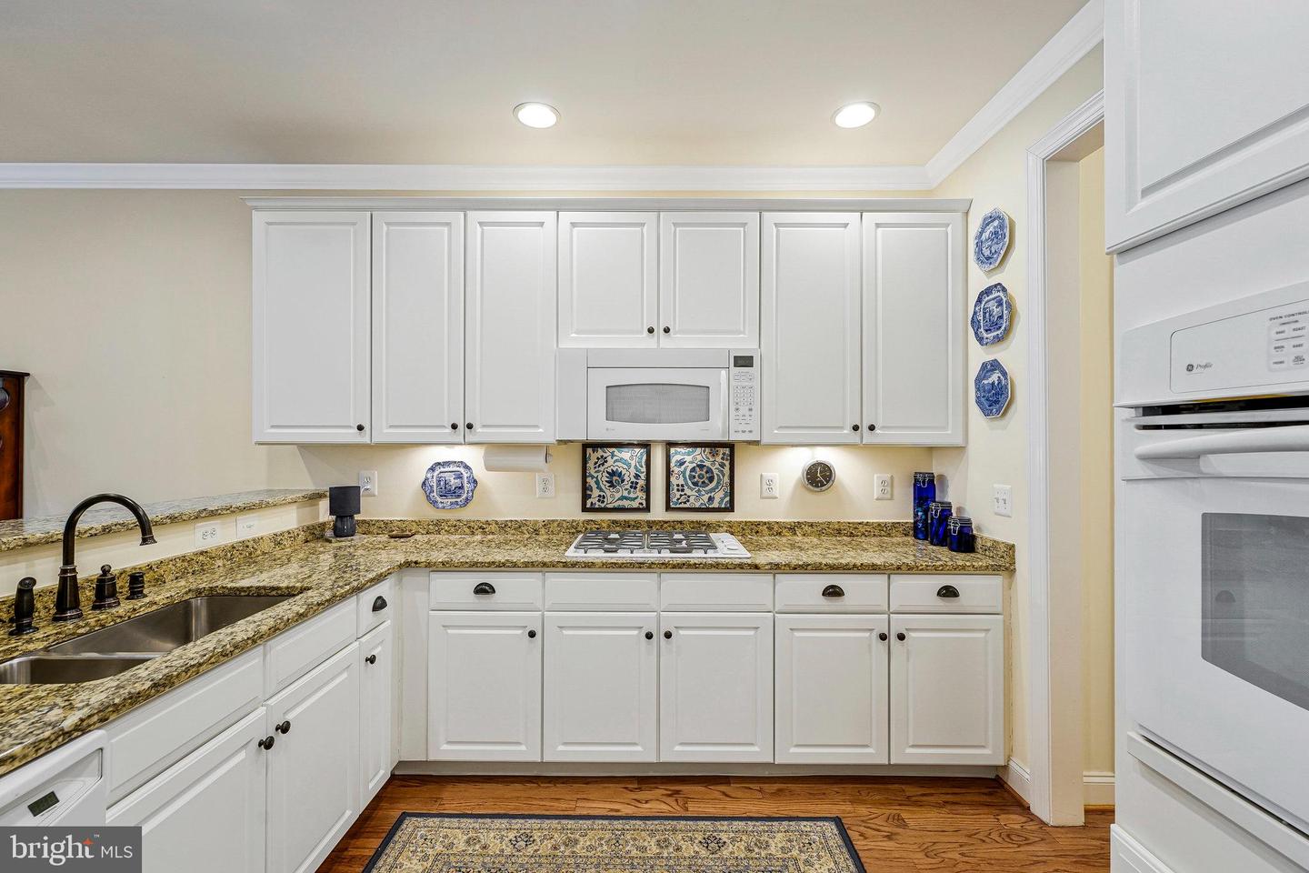 5209 ARMOUR CT, HAYMARKET, Virginia 20169, 3 Bedrooms Bedrooms, ,3 BathroomsBathrooms,Residential,For sale,5209 ARMOUR CT,VAPW2092374 MLS # VAPW2092374