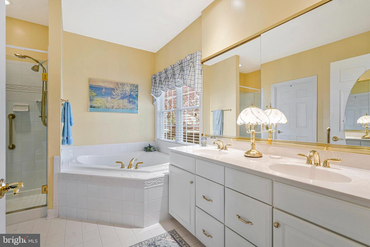 5209 ARMOUR CT, HAYMARKET, Virginia 20169, 3 Bedrooms Bedrooms, ,3 BathroomsBathrooms,Residential,For sale,5209 ARMOUR CT,VAPW2092374 MLS # VAPW2092374