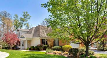 5209 ARMOUR CT, HAYMARKET, Virginia 20169, 3 Bedrooms Bedrooms, ,3 BathroomsBathrooms,Residential,For sale,5209 ARMOUR CT,VAPW2092374 MLS # VAPW2092374
