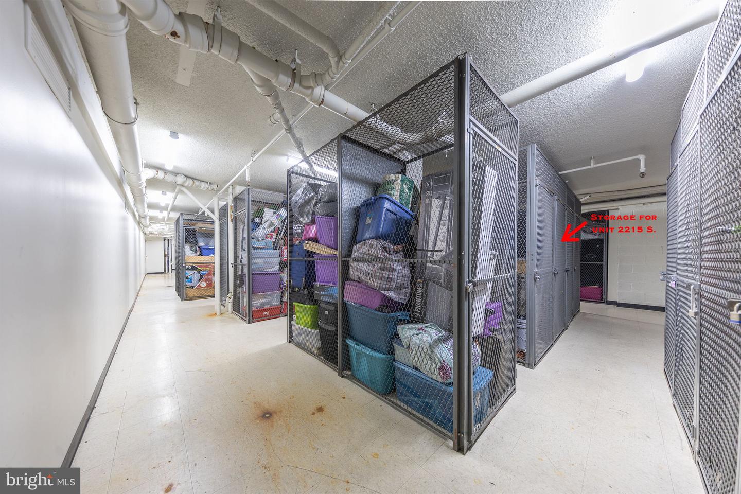 3705 S GEORGE MASON DR #2215S, FALLS CHURCH, Virginia 22041, 3 Bedrooms Bedrooms, ,2 BathroomsBathrooms,Residential,For sale,3705 S GEORGE MASON DR #2215S,VAFX2235262 MLS # VAFX2235262