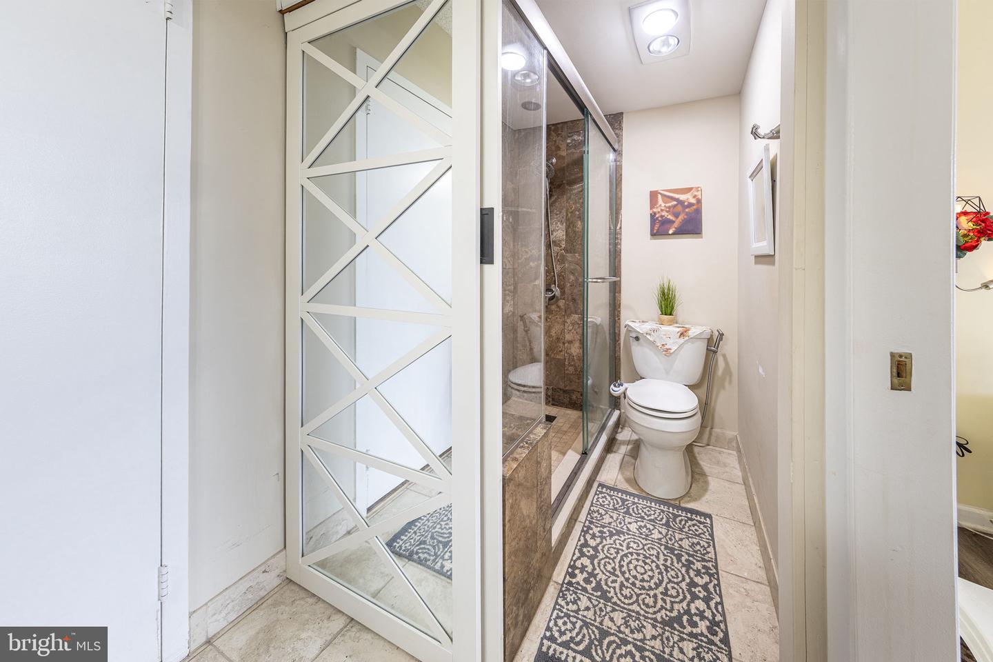 3705 S GEORGE MASON DR #2215S, FALLS CHURCH, Virginia 22041, 3 Bedrooms Bedrooms, ,2 BathroomsBathrooms,Residential,For sale,3705 S GEORGE MASON DR #2215S,VAFX2235262 MLS # VAFX2235262