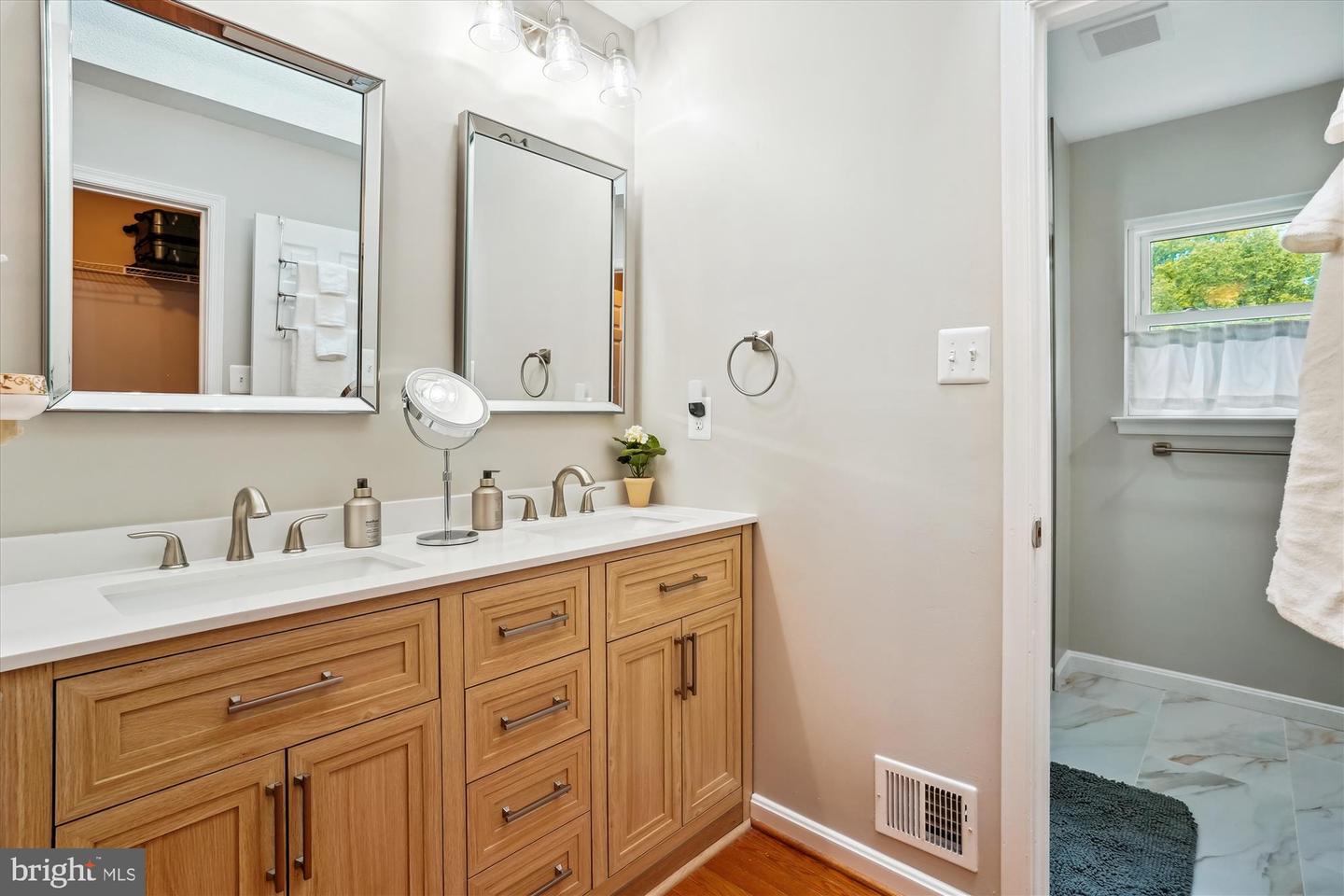 16028 FAIRWAY DR, DUMFRIES, Virginia 22025, 4 Bedrooms Bedrooms, ,2 BathroomsBathrooms,Residential,For sale,16028 FAIRWAY DR,VAPW2092330 MLS # VAPW2092330