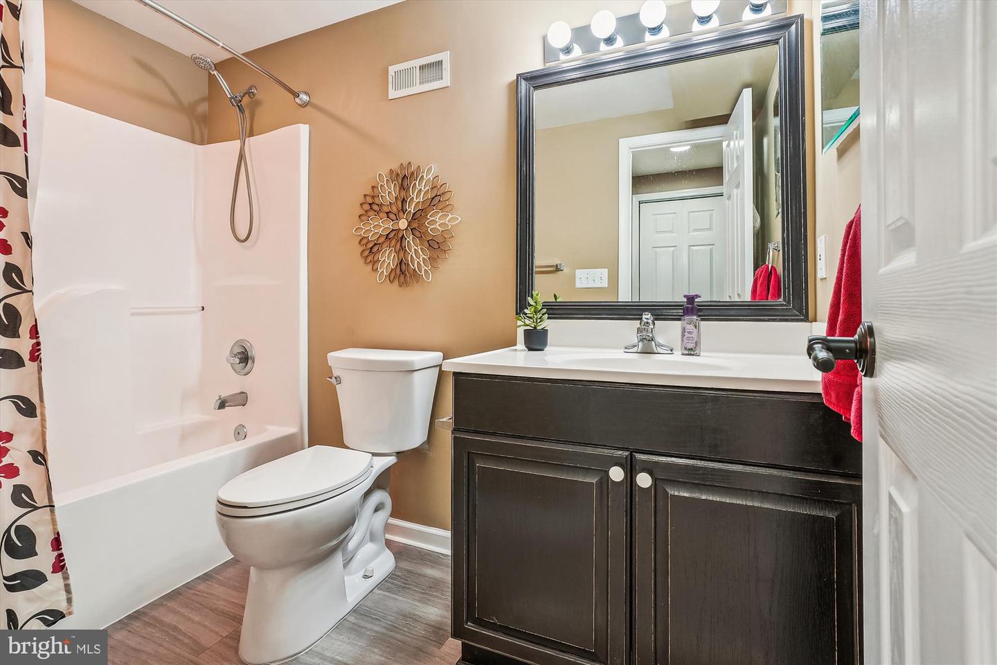 12 BASKET CT, STAFFORD, Virginia 22554, 5 Bedrooms Bedrooms, ,3 BathroomsBathrooms,Residential,For sale,12 BASKET CT,VAST2037976 MLS # VAST2037976