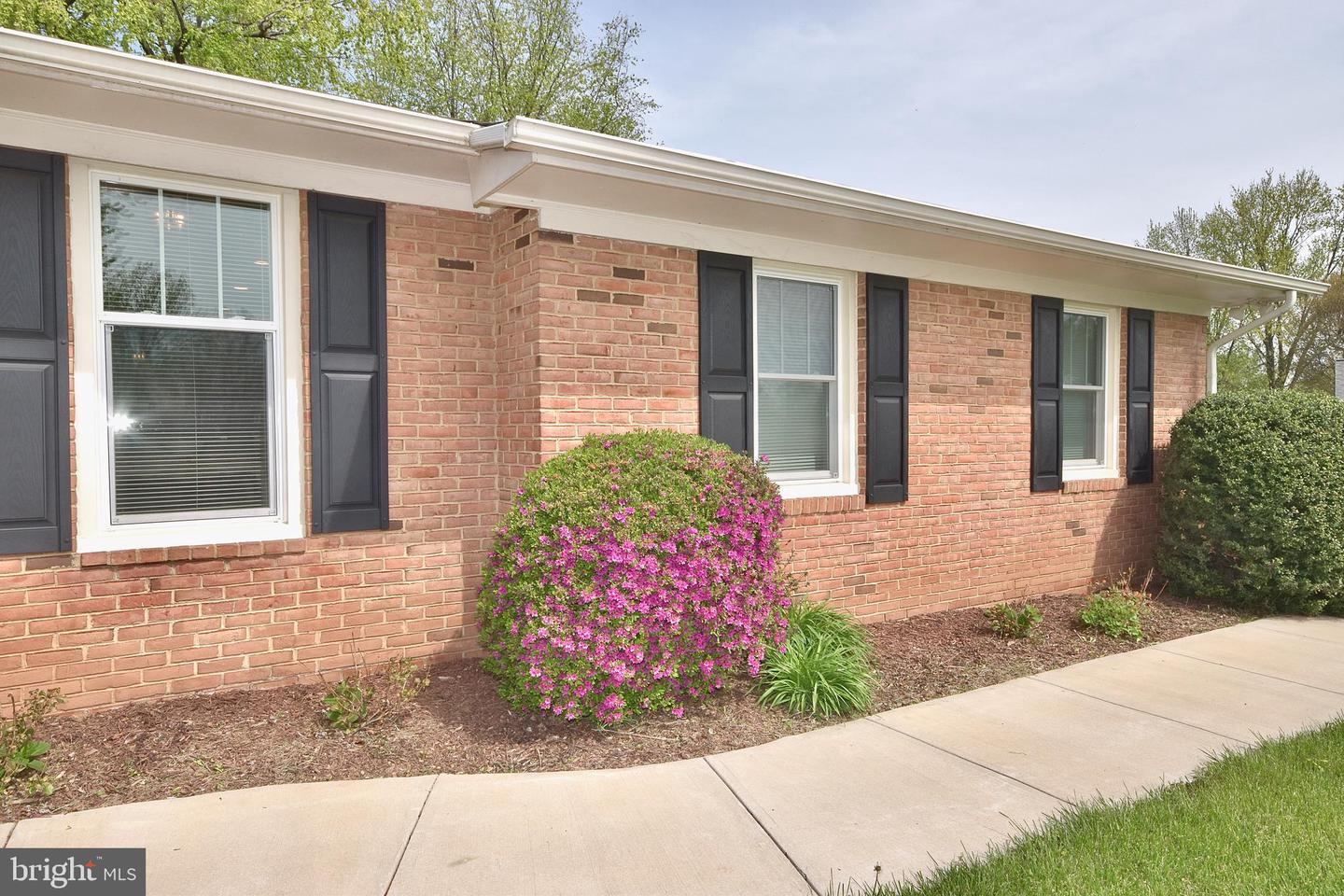 4021 GYPSUM HILL RD, HAYMARKET, Virginia 20169, 4 Bedrooms Bedrooms, ,3 BathroomsBathrooms,Residential,For sale,4021 GYPSUM HILL RD,VAPW2092362 MLS # VAPW2092362