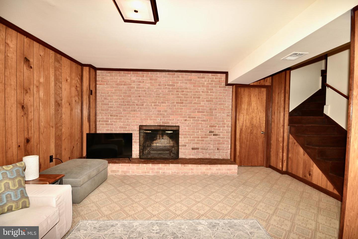 4021 GYPSUM HILL RD, HAYMARKET, Virginia 20169, 4 Bedrooms Bedrooms, ,3 BathroomsBathrooms,Residential,For sale,4021 GYPSUM HILL RD,VAPW2092362 MLS # VAPW2092362