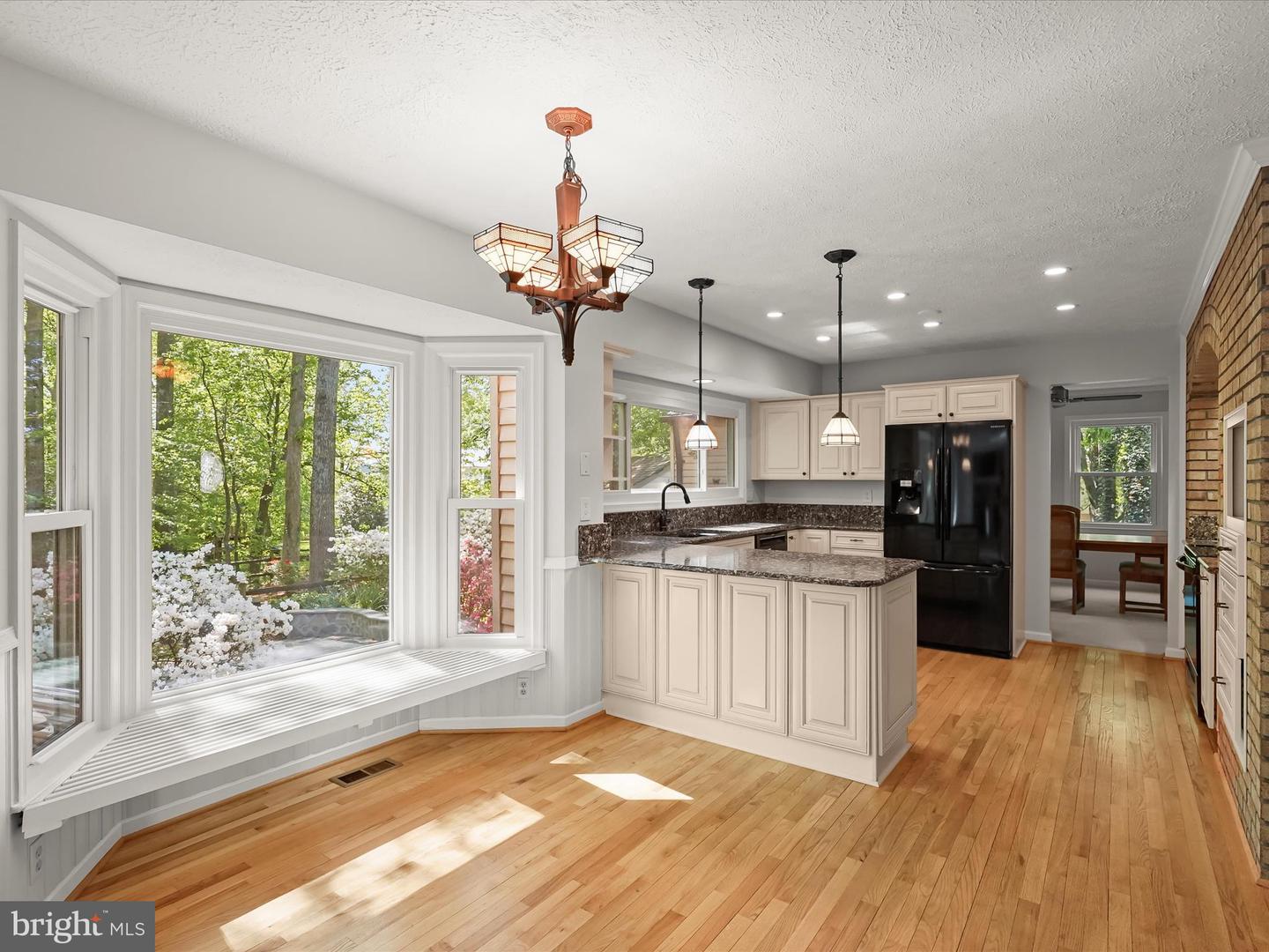 2940 TIMBER WOOD WAY, HERNDON, Virginia 20171, 5 Bedrooms Bedrooms, ,3 BathroomsBathrooms,Residential,For sale,2940 TIMBER WOOD WAY,VAFX2235008 MLS # VAFX2235008