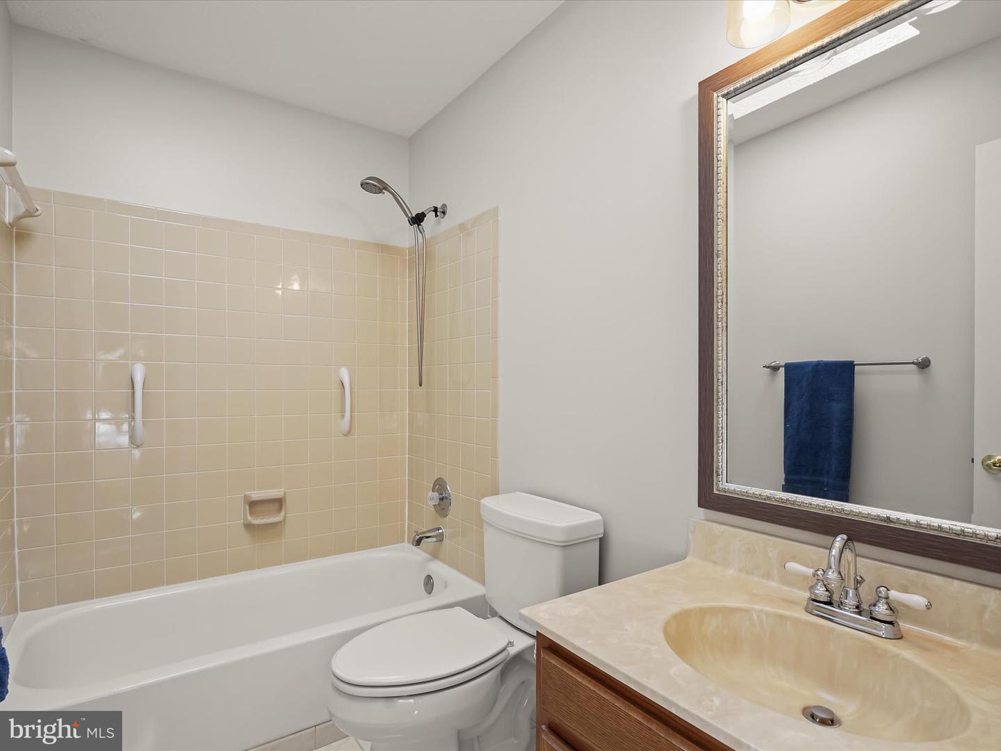 2940 TIMBER WOOD WAY, HERNDON, Virginia 20171, 5 Bedrooms Bedrooms, ,3 BathroomsBathrooms,Residential,For sale,2940 TIMBER WOOD WAY,VAFX2235008 MLS # VAFX2235008