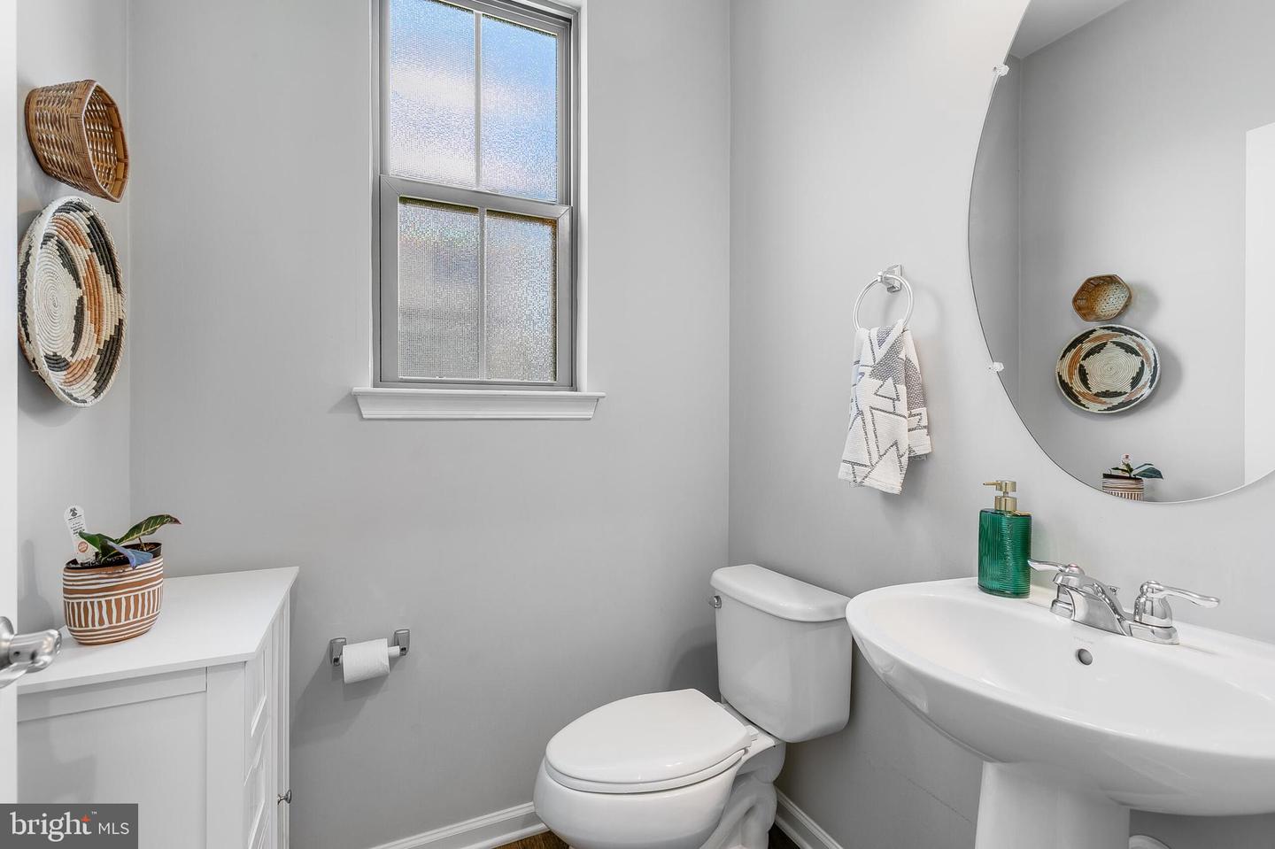 109 TOLOCKA TER NE, LEESBURG, Virginia 20176, 4 Bedrooms Bedrooms, ,3 BathroomsBathrooms,Residential,For sale,109 TOLOCKA TER NE,VALO2094248 MLS # VALO2094248