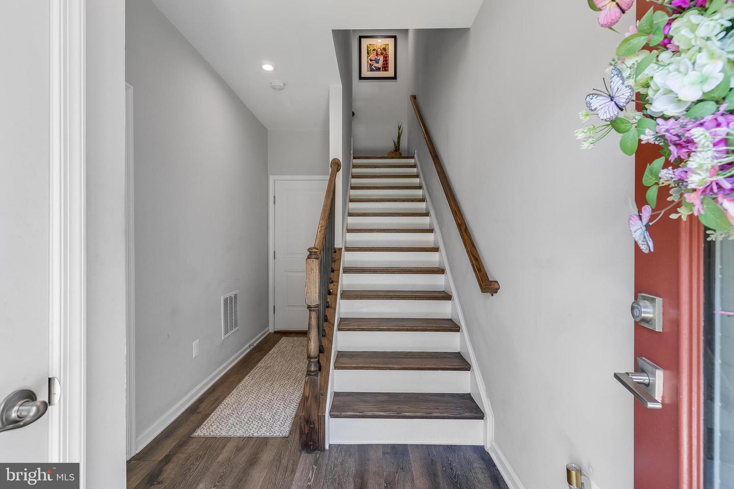 109 TOLOCKA TER NE, LEESBURG, Virginia 20176, 4 Bedrooms Bedrooms, ,3 BathroomsBathrooms,Residential,For sale,109 TOLOCKA TER NE,VALO2094248 MLS # VALO2094248