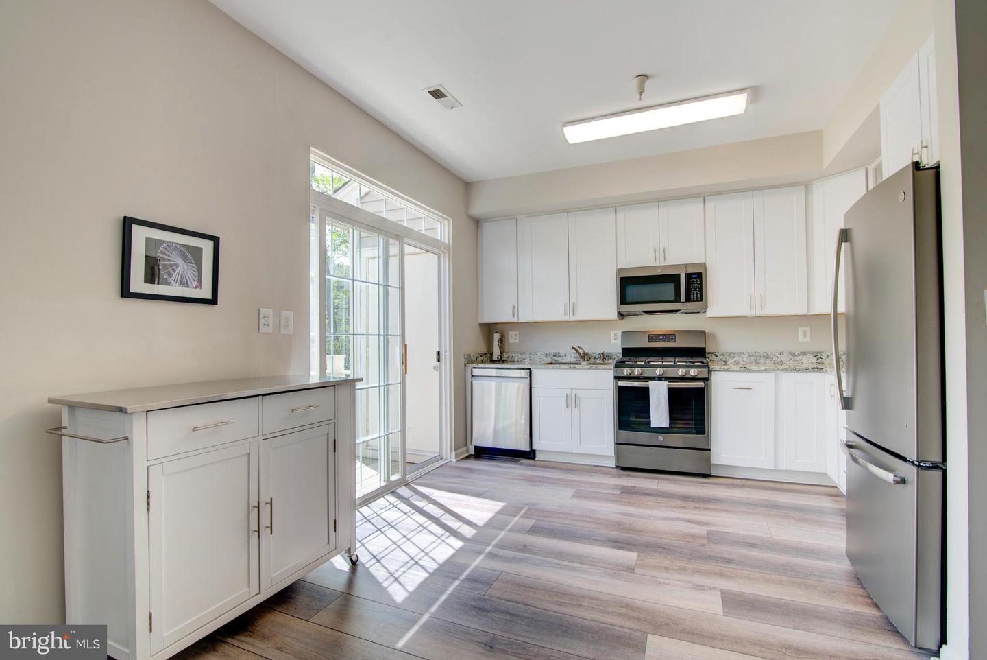 11405 WINDLEAF CT #24, RESTON, Virginia 20194, 2 Bedrooms Bedrooms, ,2 BathroomsBathrooms,Residential,For sale,11405 WINDLEAF CT #24,VAFX2235516 MLS # VAFX2235516