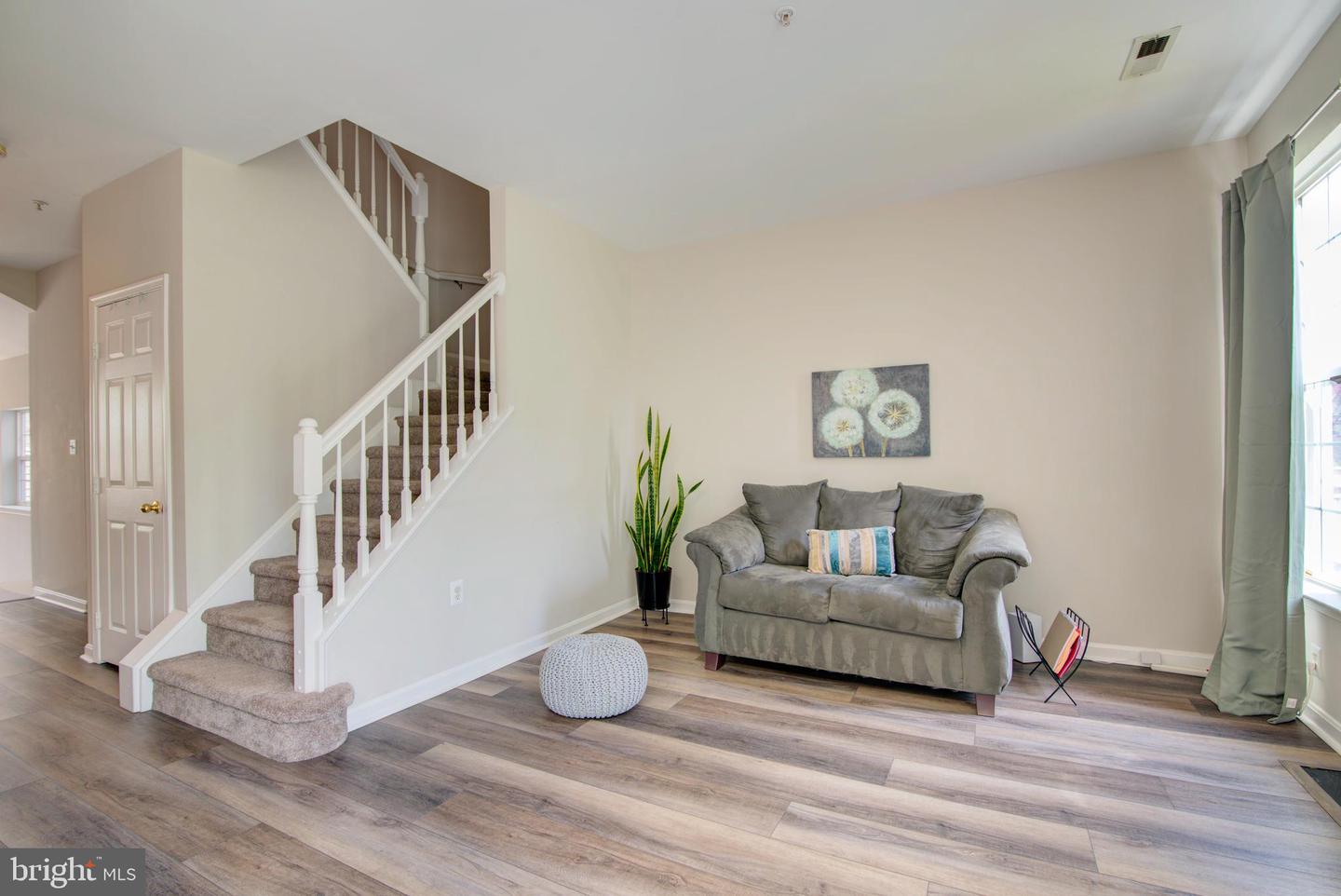 11405 WINDLEAF CT #24, RESTON, Virginia 20194, 2 Bedrooms Bedrooms, ,2 BathroomsBathrooms,Residential,For sale,11405 WINDLEAF CT #24,VAFX2235516 MLS # VAFX2235516