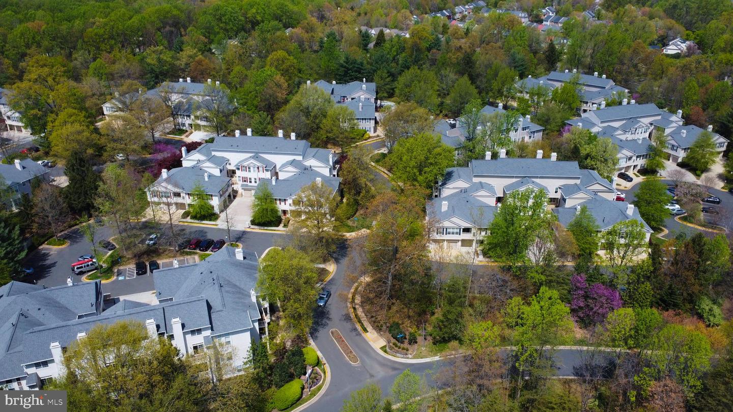 11405 WINDLEAF CT #24, RESTON, Virginia 20194, 2 Bedrooms Bedrooms, ,2 BathroomsBathrooms,Residential,For sale,11405 WINDLEAF CT #24,VAFX2235516 MLS # VAFX2235516