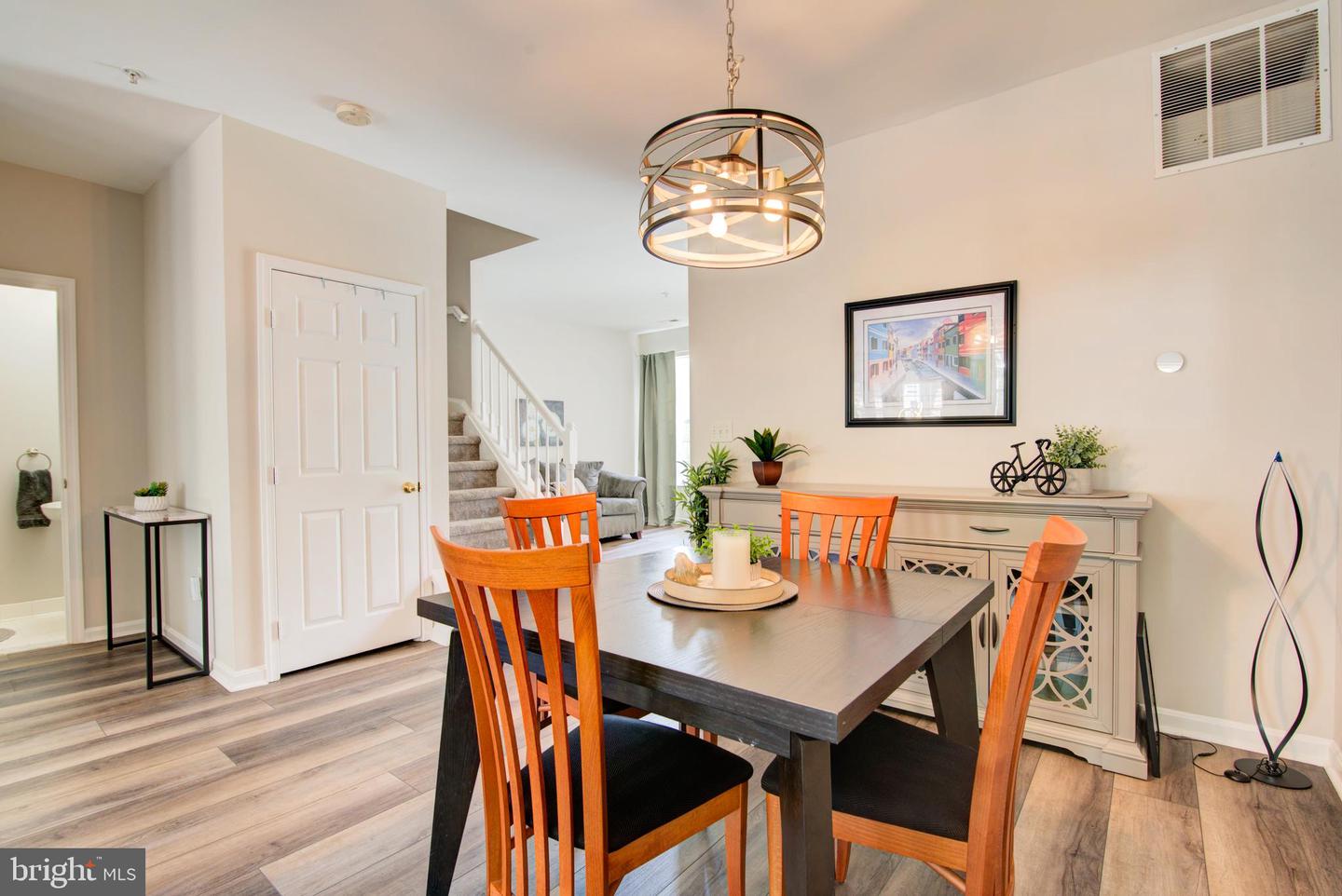 11405 WINDLEAF CT #24, RESTON, Virginia 20194, 2 Bedrooms Bedrooms, ,2 BathroomsBathrooms,Residential,For sale,11405 WINDLEAF CT #24,VAFX2235516 MLS # VAFX2235516