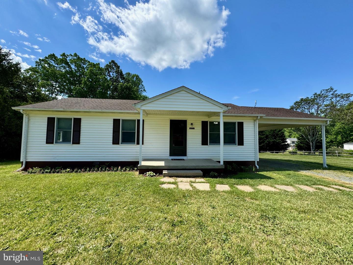 5207 SUMERDUCK RD, SUMERDUCK, Virginia 22742, 3 Bedrooms Bedrooms, ,2 BathroomsBathrooms,Residential,For sale,5207 SUMERDUCK RD,VAFQ2016318 MLS # VAFQ2016318