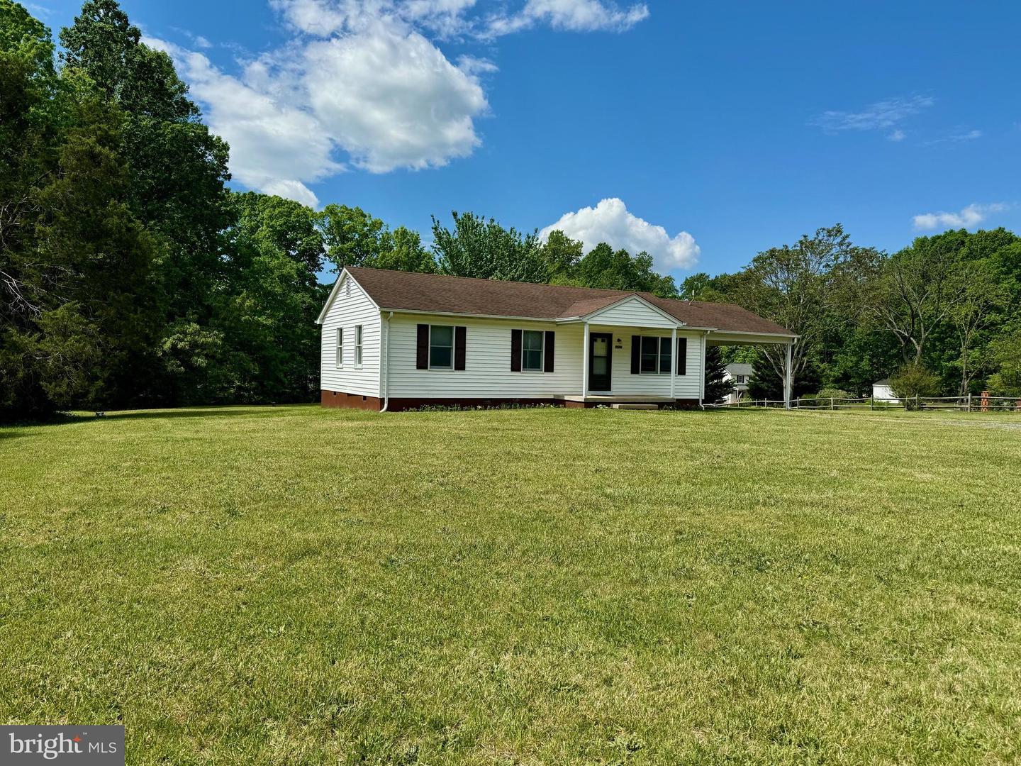 5207 SUMERDUCK RD, SUMERDUCK, Virginia 22742, 3 Bedrooms Bedrooms, ,2 BathroomsBathrooms,Residential,For sale,5207 SUMERDUCK RD,VAFQ2016318 MLS # VAFQ2016318