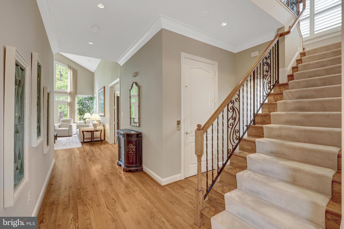43410 CLOISTER PL, LEESBURG, Virginia 20176, 5 Bedrooms Bedrooms, ,4 BathroomsBathrooms,Residential,For sale,43410 CLOISTER PL,VALO2094320 MLS # VALO2094320