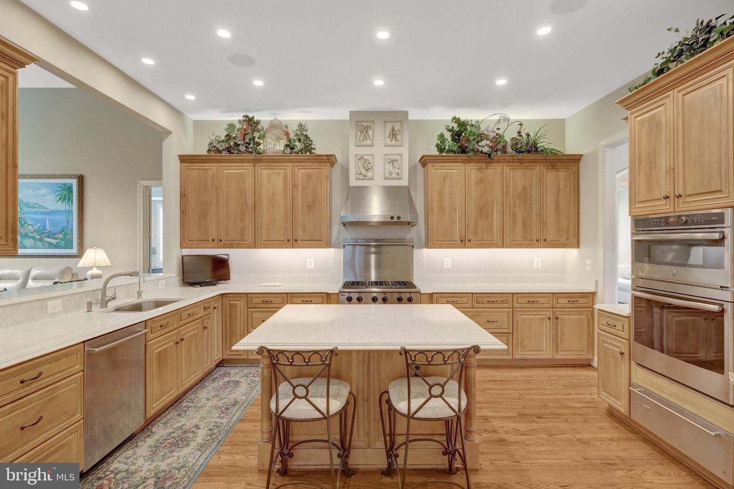 43410 CLOISTER PL, LEESBURG, Virginia 20176, 5 Bedrooms Bedrooms, ,4 BathroomsBathrooms,Residential,For sale,43410 CLOISTER PL,VALO2094320 MLS # VALO2094320