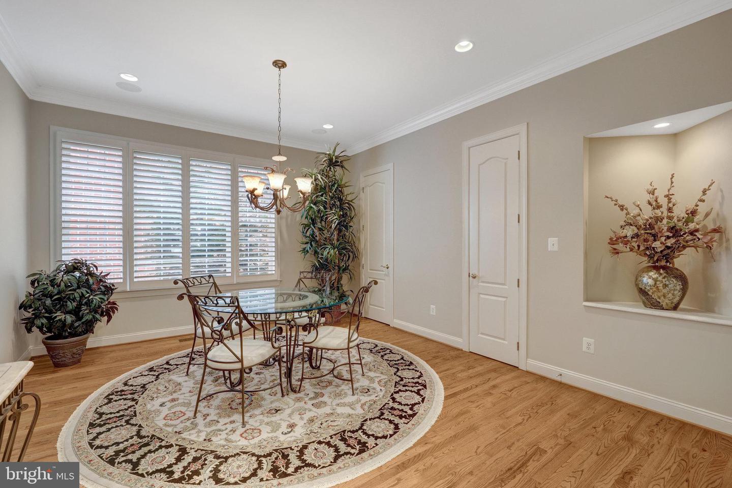 43410 CLOISTER PL, LEESBURG, Virginia 20176, 5 Bedrooms Bedrooms, ,4 BathroomsBathrooms,Residential,For sale,43410 CLOISTER PL,VALO2094320 MLS # VALO2094320