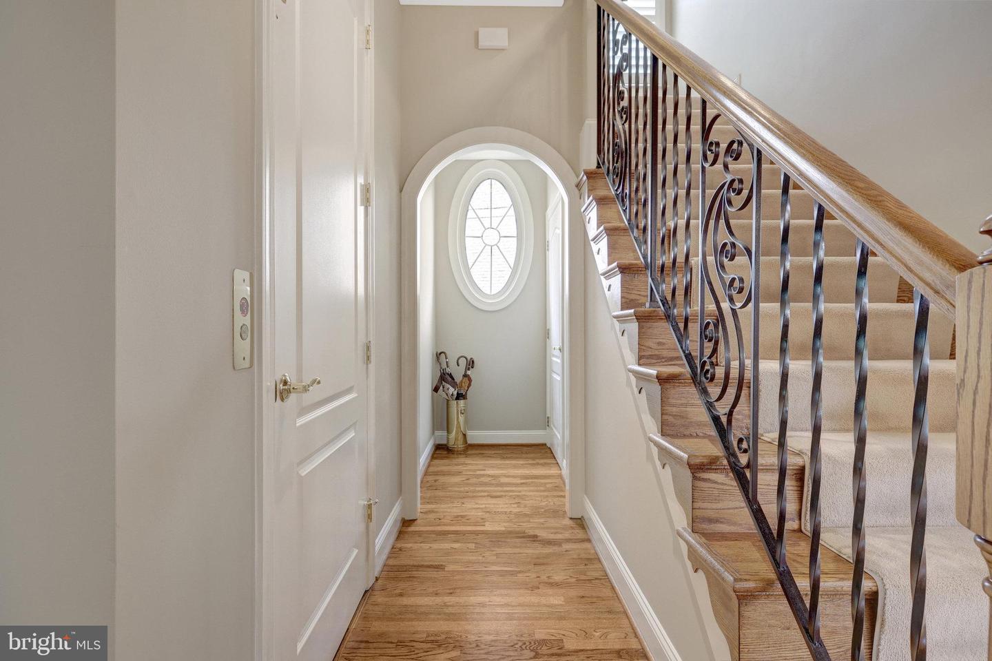 43410 CLOISTER PL, LEESBURG, Virginia 20176, 5 Bedrooms Bedrooms, ,4 BathroomsBathrooms,Residential,For sale,43410 CLOISTER PL,VALO2094320 MLS # VALO2094320