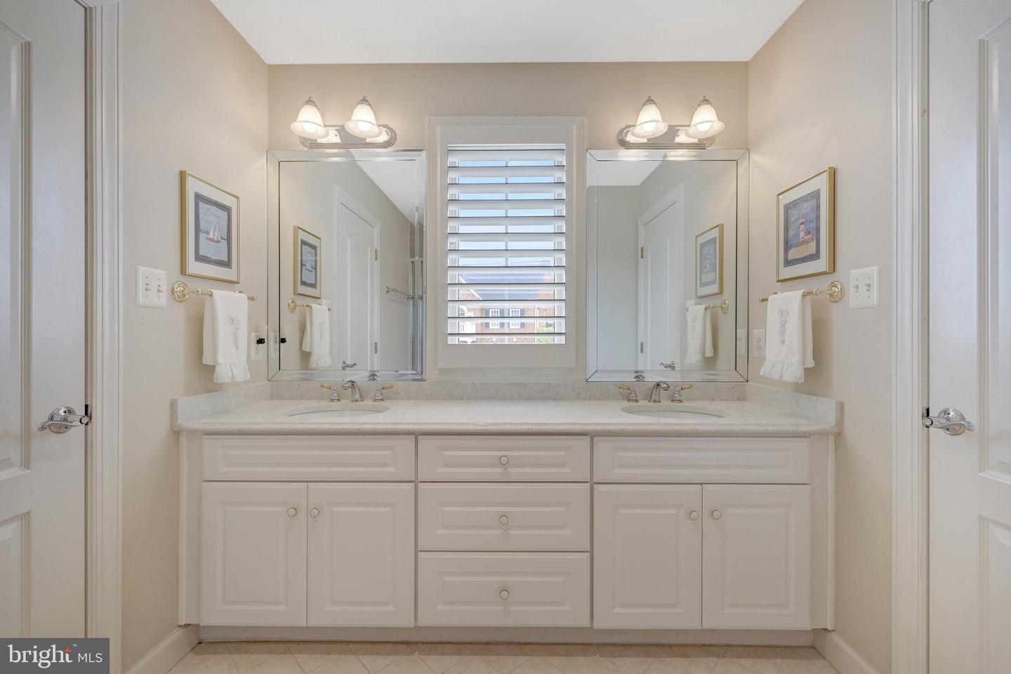 43410 CLOISTER PL, LEESBURG, Virginia 20176, 5 Bedrooms Bedrooms, ,4 BathroomsBathrooms,Residential,For sale,43410 CLOISTER PL,VALO2094320 MLS # VALO2094320
