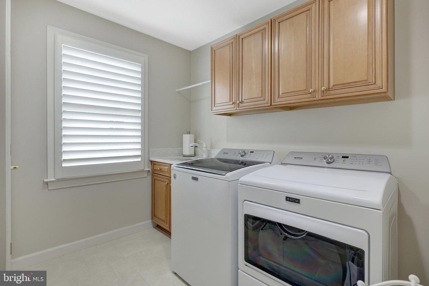 43410 CLOISTER PL, LEESBURG, Virginia 20176, 5 Bedrooms Bedrooms, ,4 BathroomsBathrooms,Residential,For sale,43410 CLOISTER PL,VALO2094320 MLS # VALO2094320