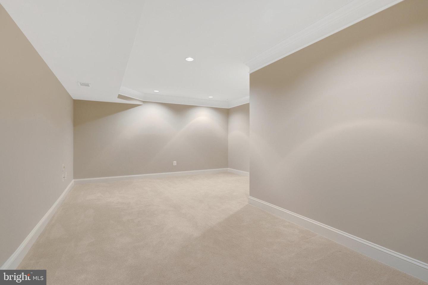 43410 CLOISTER PL, LEESBURG, Virginia 20176, 5 Bedrooms Bedrooms, ,4 BathroomsBathrooms,Residential,For sale,43410 CLOISTER PL,VALO2094320 MLS # VALO2094320
