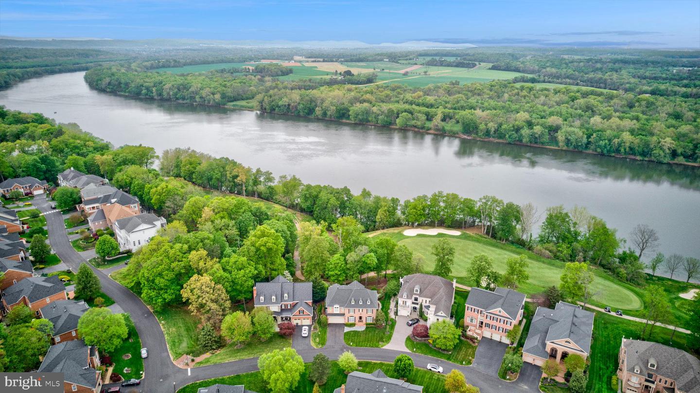 43410 CLOISTER PL, LEESBURG, Virginia 20176, 5 Bedrooms Bedrooms, ,4 BathroomsBathrooms,Residential,For sale,43410 CLOISTER PL,VALO2094320 MLS # VALO2094320