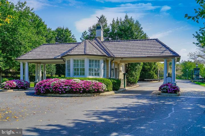 43410 CLOISTER PL, LEESBURG, Virginia 20176, 5 Bedrooms Bedrooms, ,4 BathroomsBathrooms,Residential,For sale,43410 CLOISTER PL,VALO2094320 MLS # VALO2094320