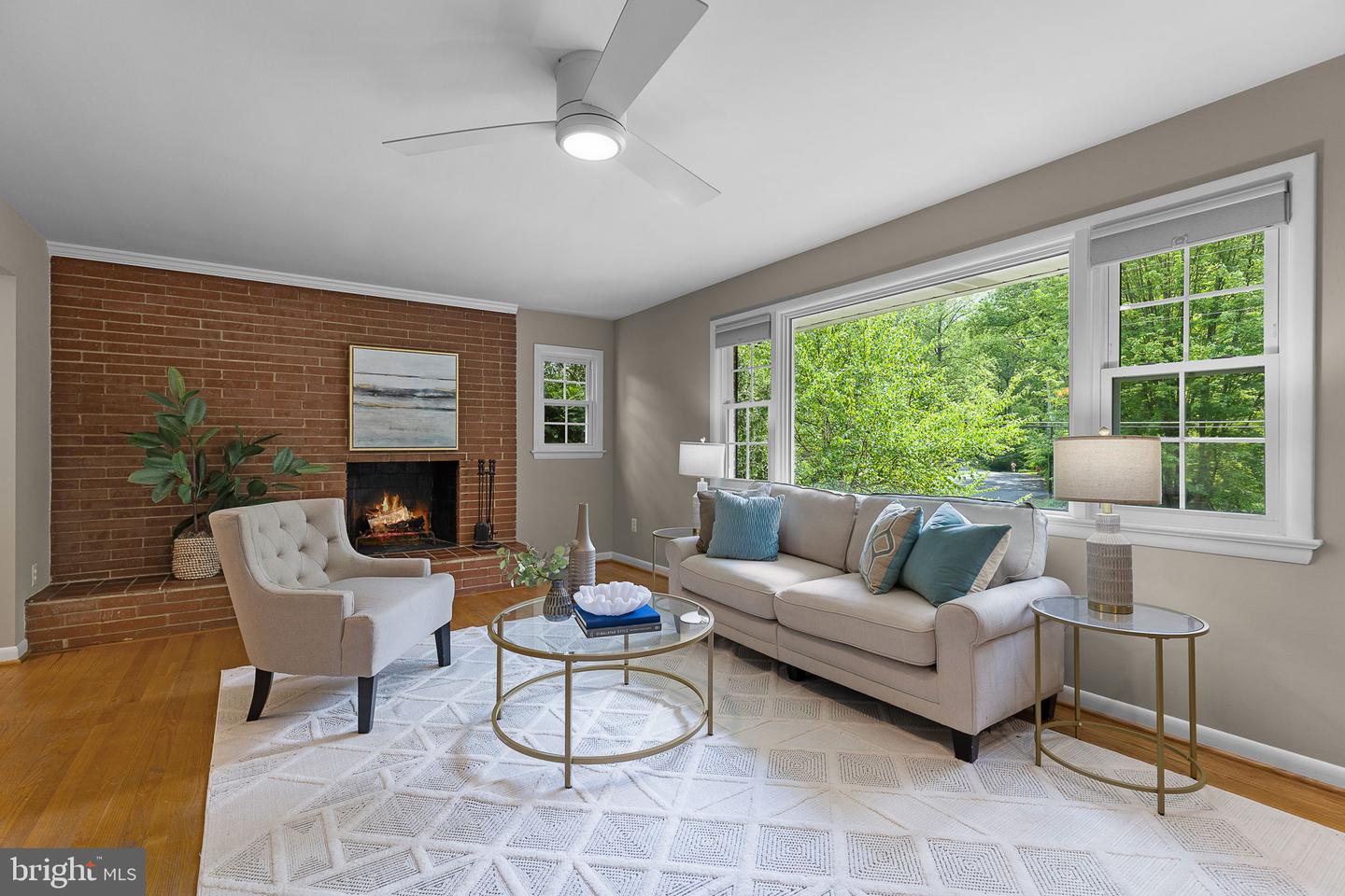 6360 BURTON CIR, FALLS CHURCH, Virginia 22041, 4 Bedrooms Bedrooms, ,3 BathroomsBathrooms,Residential,For sale,6360 BURTON CIR,VAFX2235362 MLS # VAFX2235362