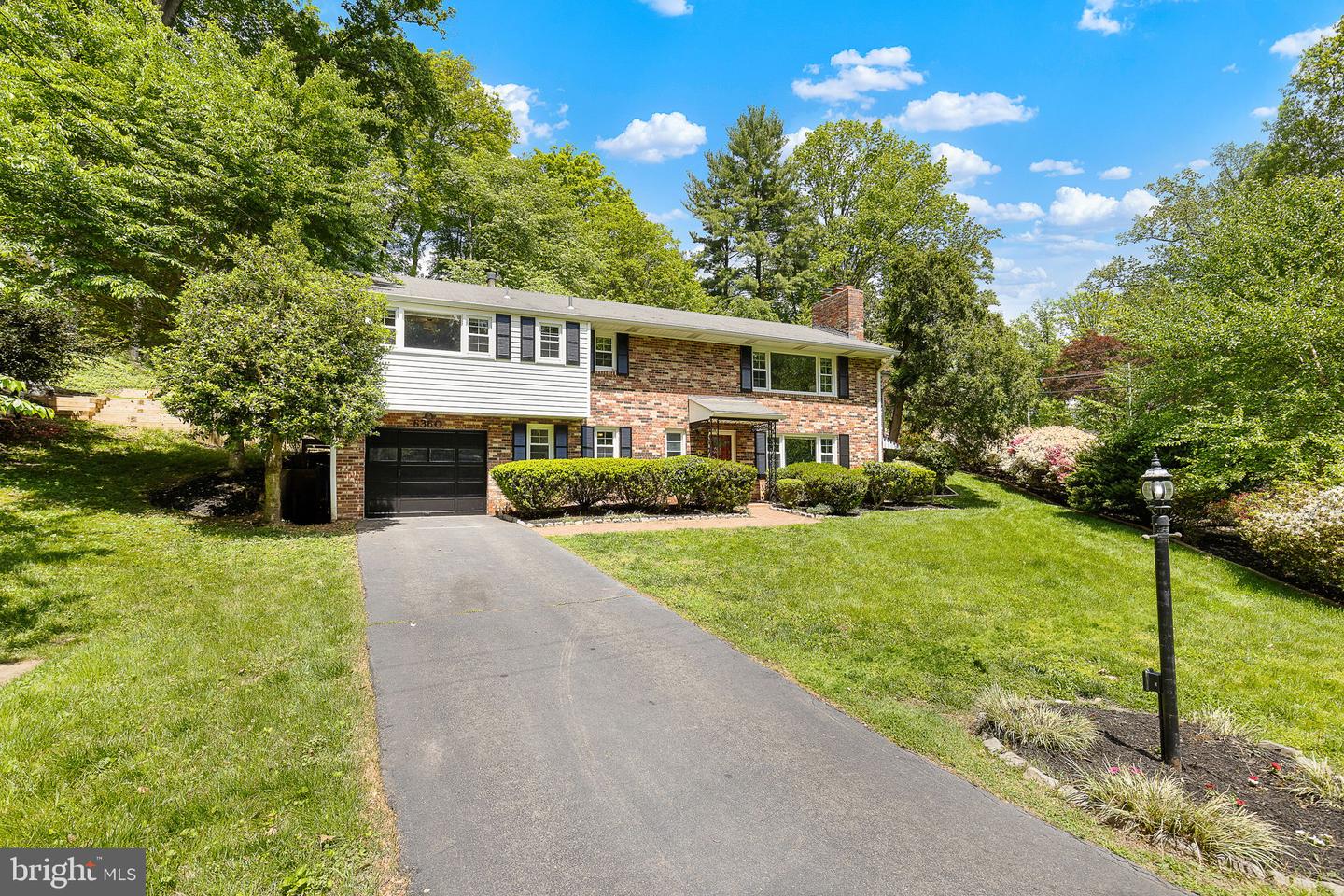 6360 BURTON CIR, FALLS CHURCH, Virginia 22041, 4 Bedrooms Bedrooms, ,3 BathroomsBathrooms,Residential,For sale,6360 BURTON CIR,VAFX2235362 MLS # VAFX2235362