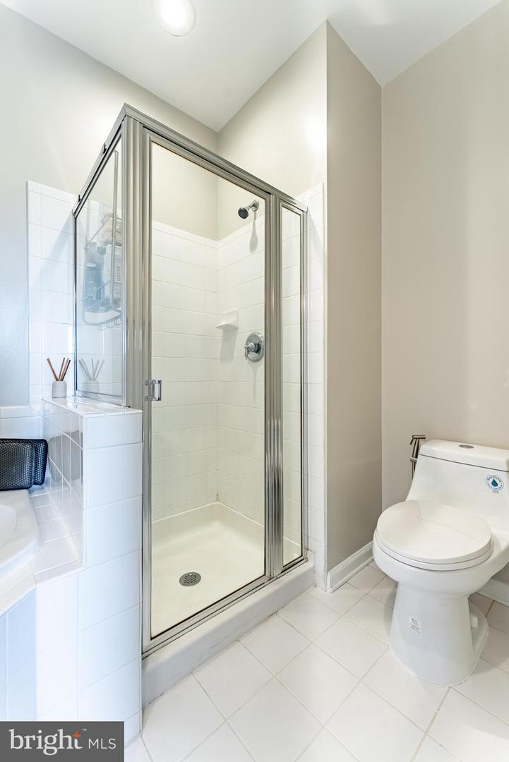 9020 LORTON STATION BLVD #204, LORTON, Virginia 22079, 2 Bedrooms Bedrooms, ,2 BathroomsBathrooms,Residential,For sale,9020 LORTON STATION BLVD #204,VAFX2235430 MLS # VAFX2235430
