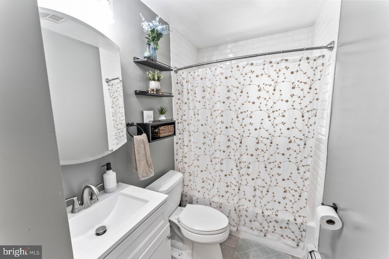 9412 SPOTSYLVANIA ST, MANASSAS, Virginia 20110, 3 Bedrooms Bedrooms, ,2 BathroomsBathrooms,Residential,For sale,9412 SPOTSYLVANIA ST,VAPW2092462 MLS # VAPW2092462