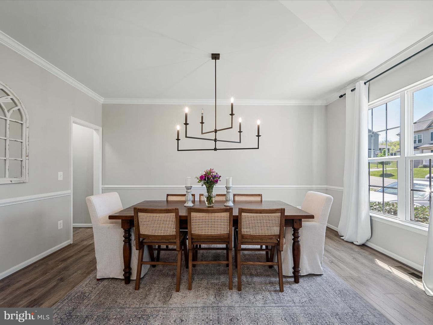 18378 GRASSYVIEW PL, ROUND HILL, Virginia 20141, 5 Bedrooms Bedrooms, ,3 BathroomsBathrooms,Residential,For sale,18378 GRASSYVIEW PL,VALO2094402 MLS # VALO2094402