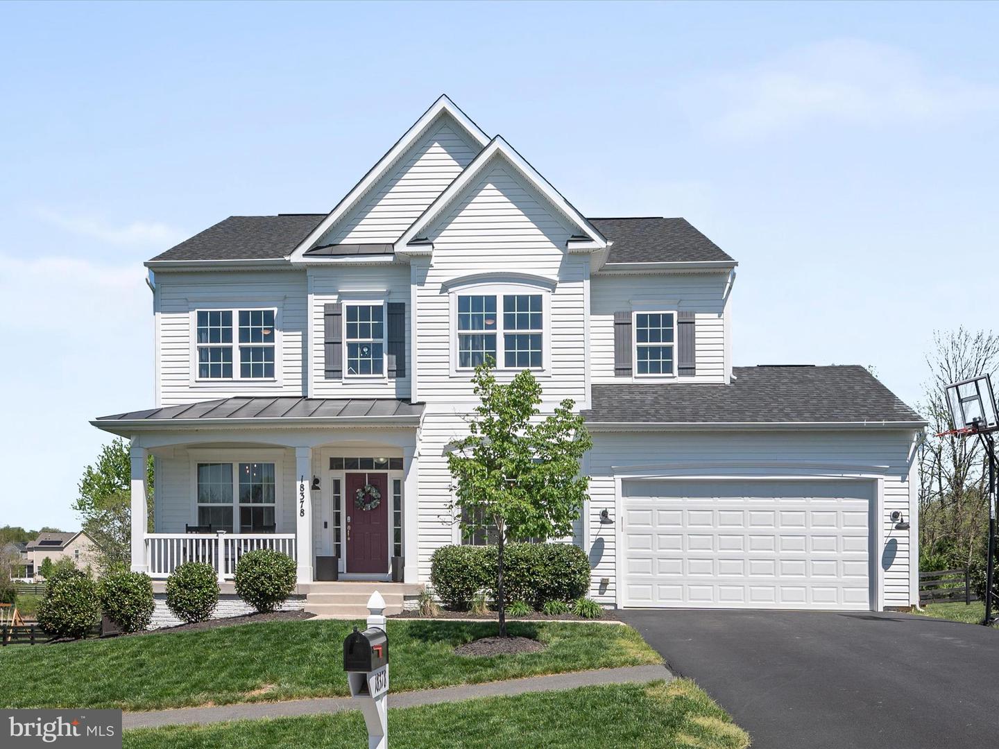 18378 GRASSYVIEW PL, ROUND HILL, Virginia 20141, 5 Bedrooms Bedrooms, ,3 BathroomsBathrooms,Residential,For sale,18378 GRASSYVIEW PL,VALO2094402 MLS # VALO2094402