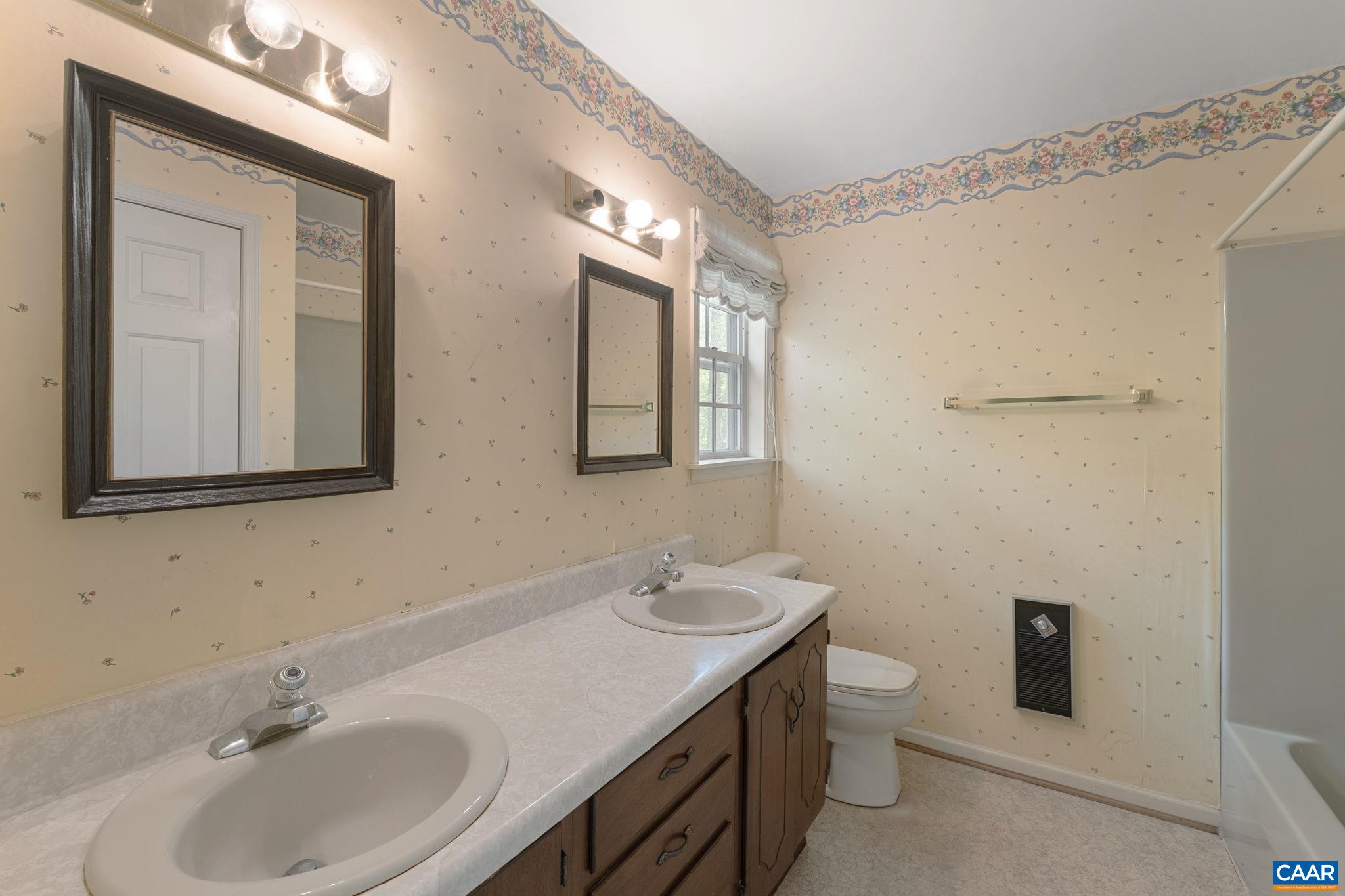 995 OWENSVILLE RD, CHARLOTTESVILLE, Virginia 22901, 4 Bedrooms Bedrooms, ,3 BathroomsBathrooms,Residential,995 OWENSVILLE RD,663939 MLS # 663939