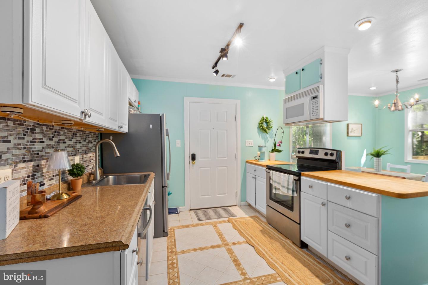 303 WILDERNESS DR, LOCUST GROVE, Virginia 22508, 3 Bedrooms Bedrooms, ,1 BathroomBathrooms,Residential,For sale,303 WILDERNESS DR,VAOR2009474 MLS # VAOR2009474