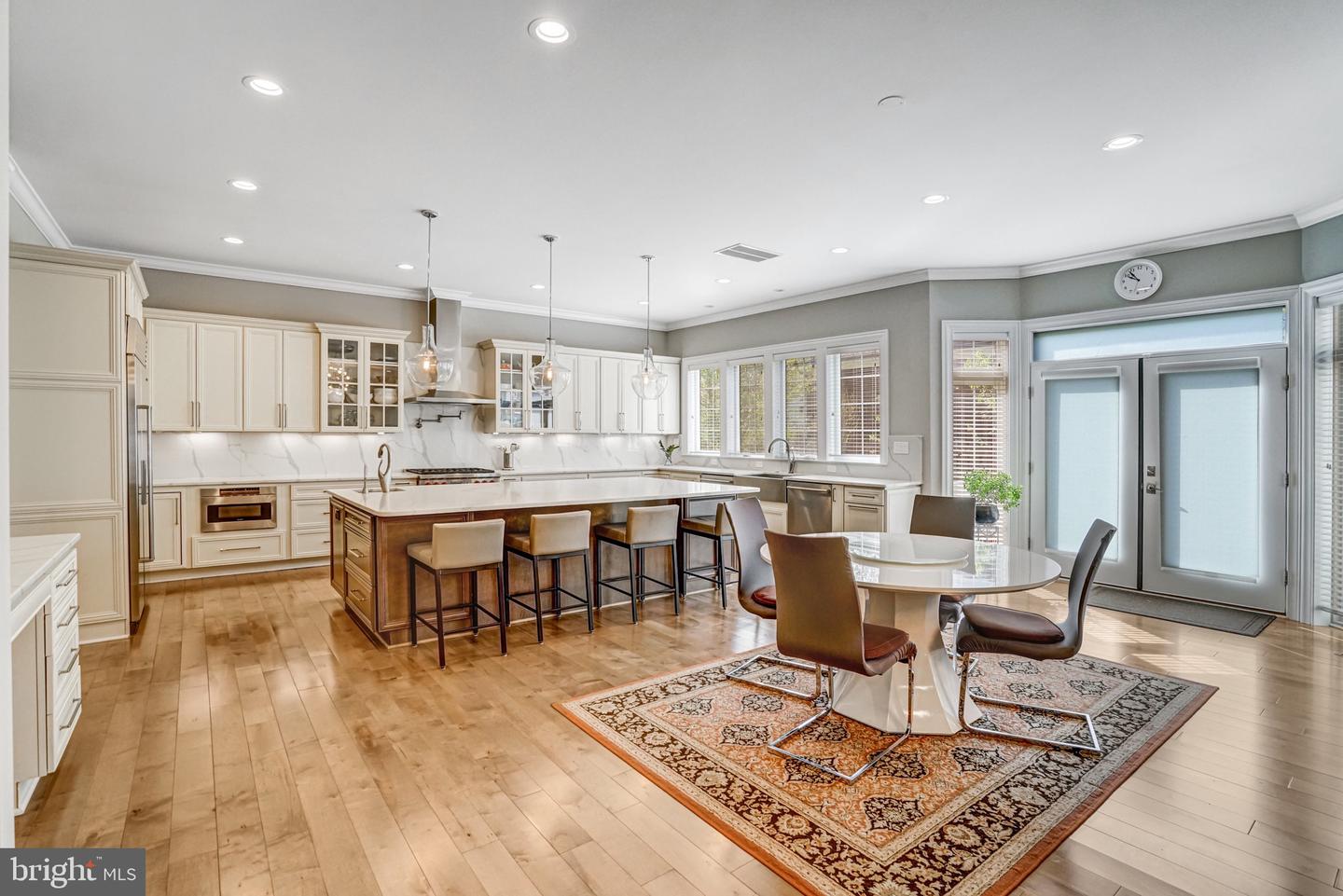 1712 LINWOOD PL, MCLEAN, Virginia 22101, 5 Bedrooms Bedrooms, ,6 BathroomsBathrooms,Residential,For sale,1712 LINWOOD PL,VAFX2235334 MLS # VAFX2235334