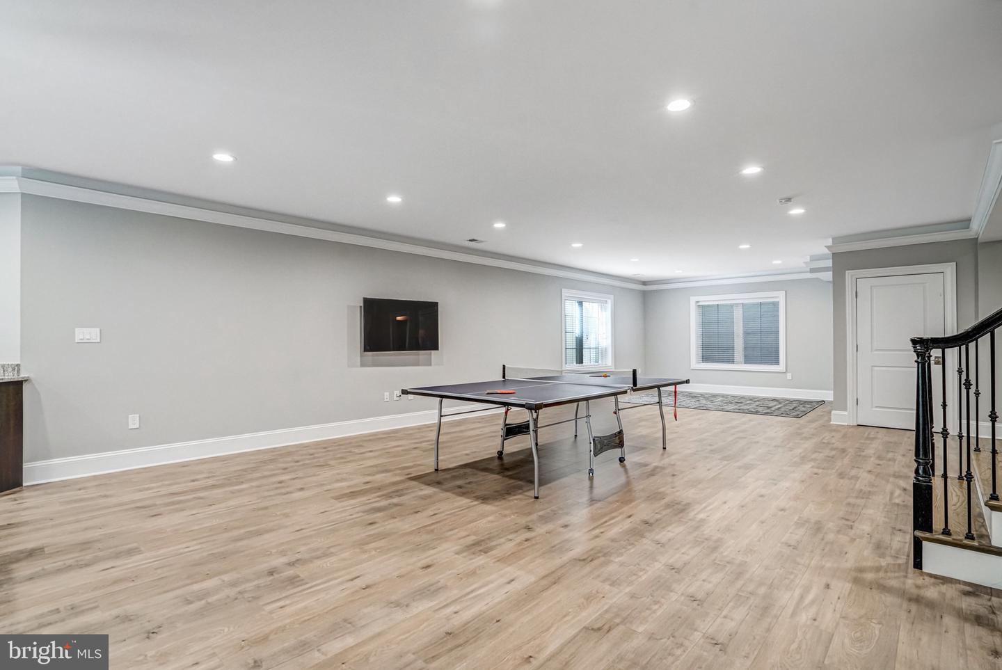 1712 LINWOOD PL, MCLEAN, Virginia 22101, 5 Bedrooms Bedrooms, ,6 BathroomsBathrooms,Residential,For sale,1712 LINWOOD PL,VAFX2235334 MLS # VAFX2235334