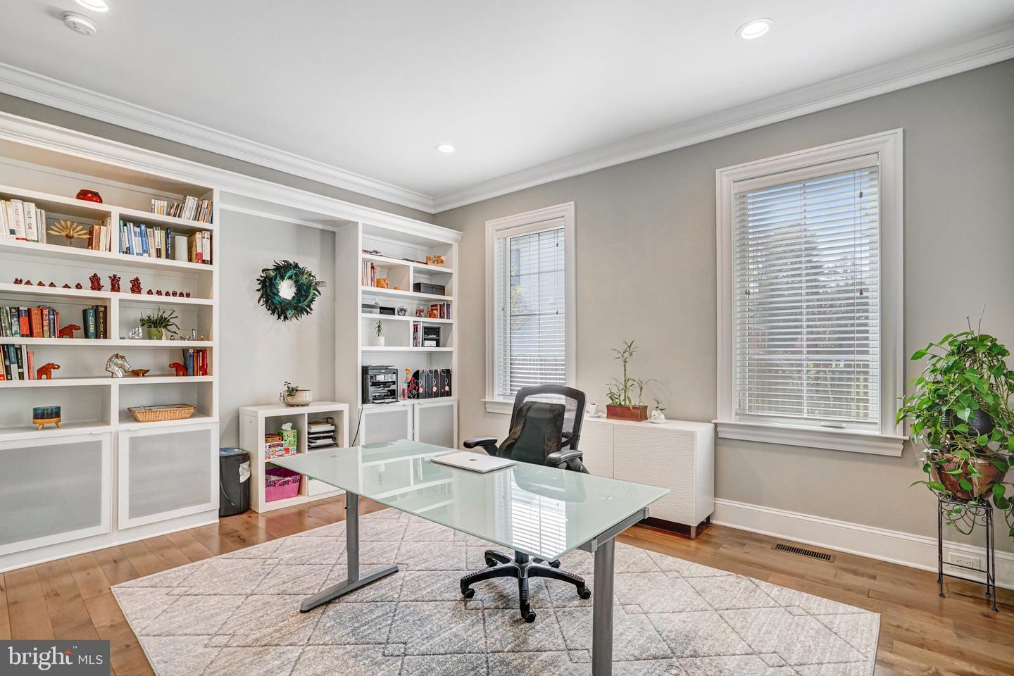 1712 LINWOOD PL, MCLEAN, Virginia 22101, 5 Bedrooms Bedrooms, ,6 BathroomsBathrooms,Residential,For sale,1712 LINWOOD PL,VAFX2235334 MLS # VAFX2235334