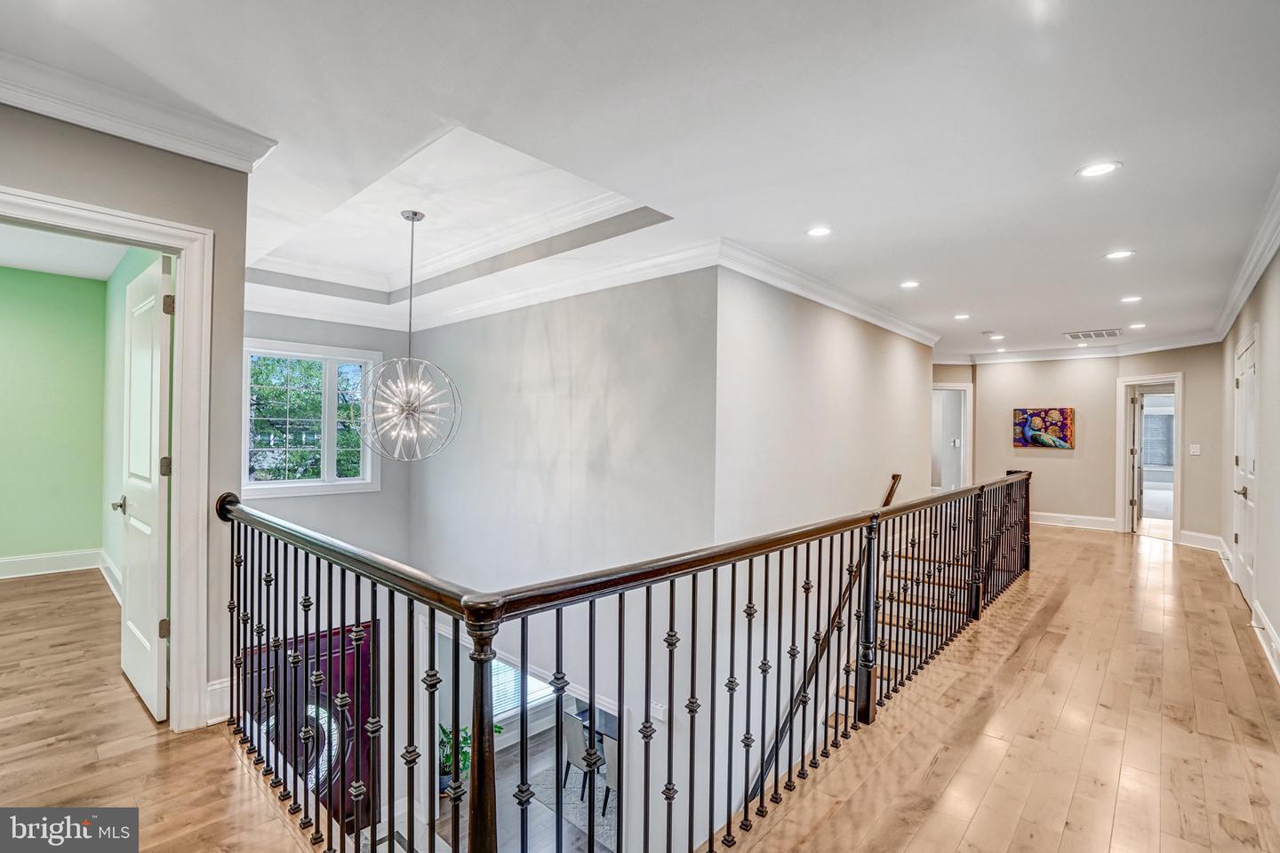 1712 LINWOOD PL, MCLEAN, Virginia 22101, 5 Bedrooms Bedrooms, ,6 BathroomsBathrooms,Residential,For sale,1712 LINWOOD PL,VAFX2235334 MLS # VAFX2235334