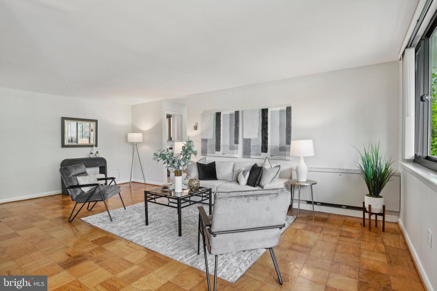 4201 CHERRY HILL RD #110, ARLINGTON, Virginia 22207, 2 Bedrooms Bedrooms, ,1 BathroomBathrooms,Residential,For sale,4201 CHERRY HILL RD #110,VAAR2056354 MLS # VAAR2056354